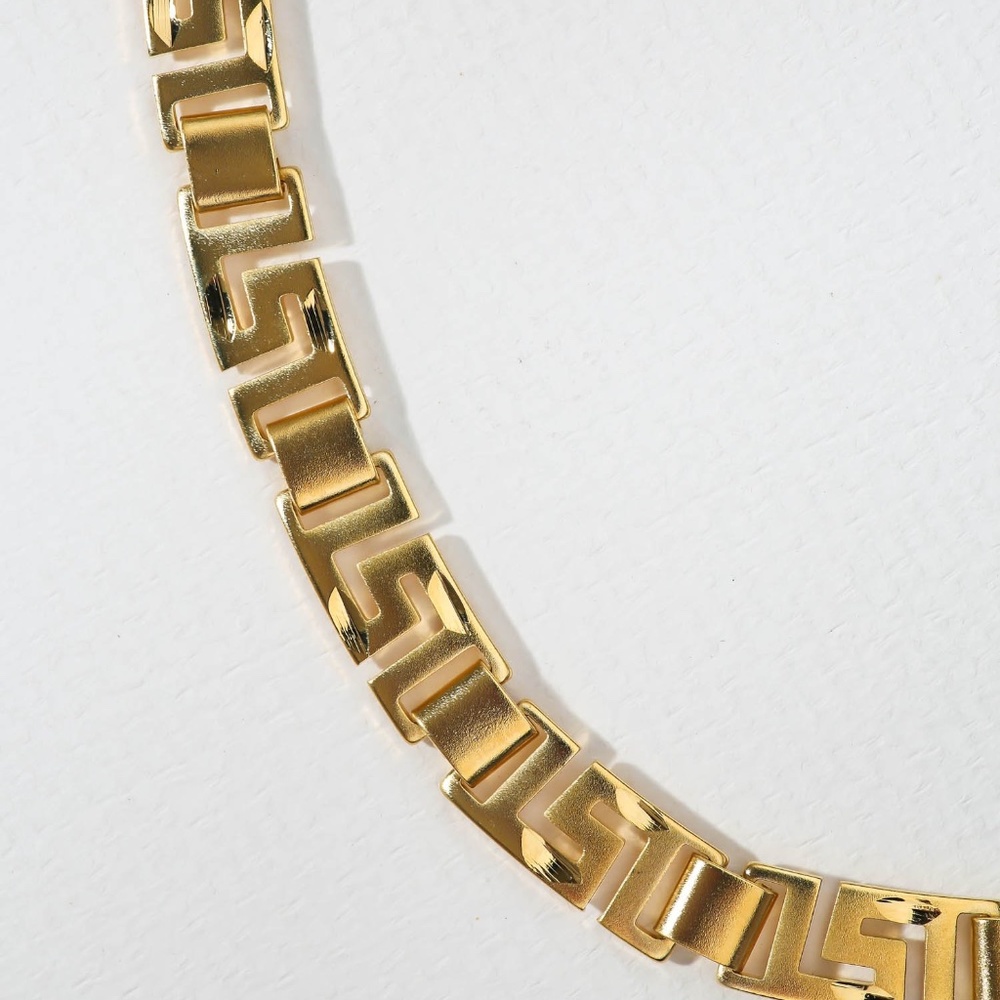 Vanessa Mooney Gold Statement Link Necklace